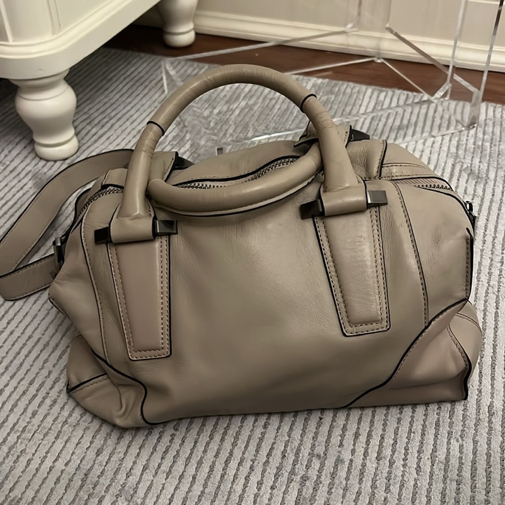 Beige handbag - Picture 3 of 5
